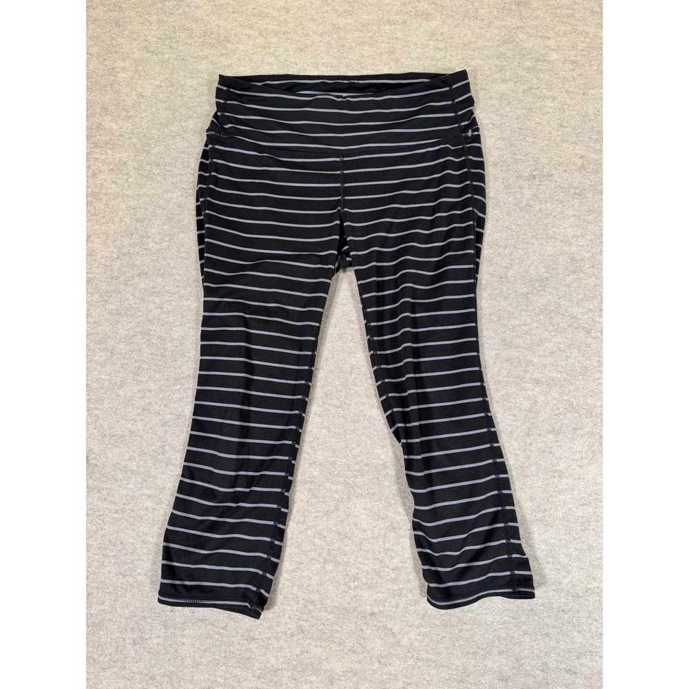 Athleta Leggings Womens M Black Striped Capri Stretch Pockets Yoga Gym Running